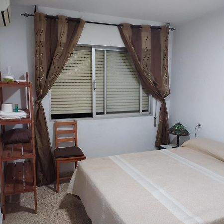 Habitacion Doble En Apartamento Compartido Dream In Malaga, Junto A Vialia Y Playa Eksteriør billede